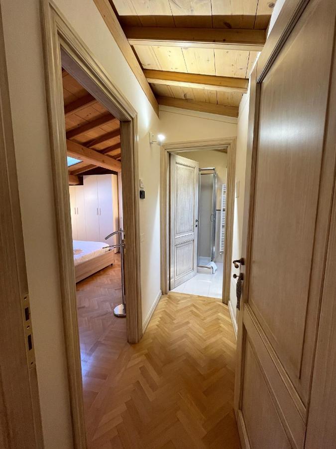 Attic 1 Centro Storico Apartment Peschiera del Garda Ngoại thất bức ảnh