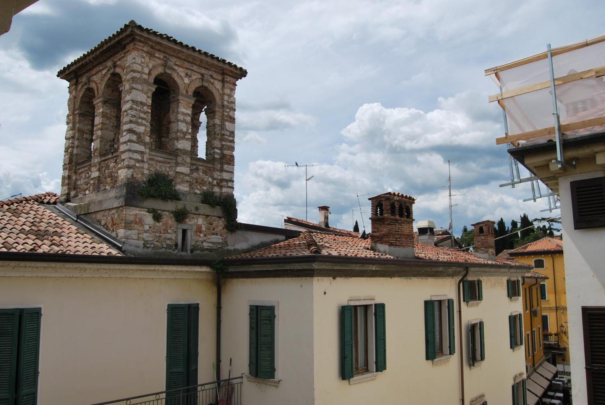 Attic 1 Centro Storico Apartment Peschiera del Garda Ngoại thất bức ảnh